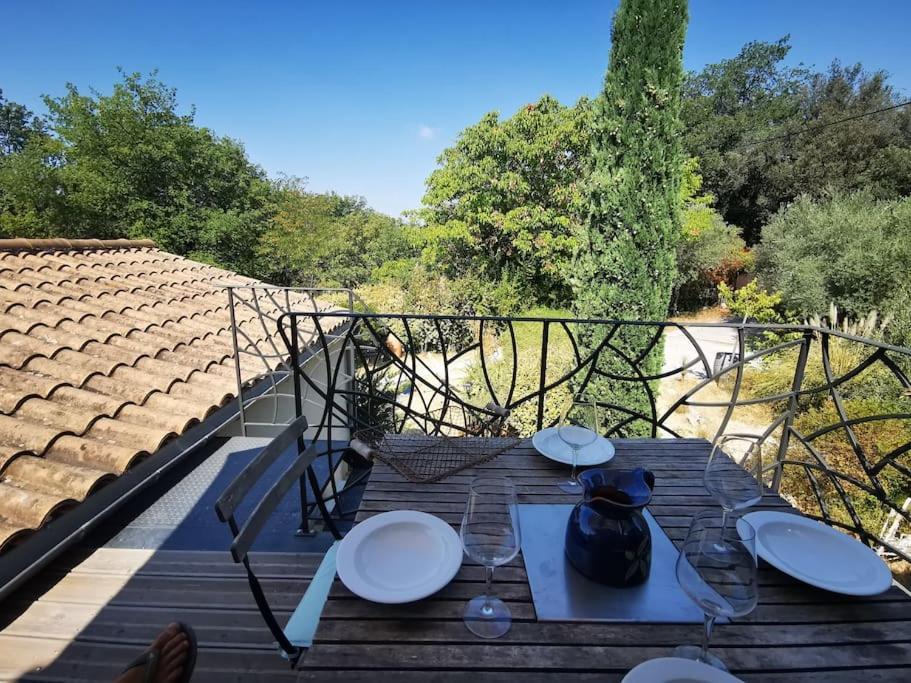 Entre Ventoux Et Luberon, Appartement Dans Maison. Malemort-du-Comtat Kültér fotó