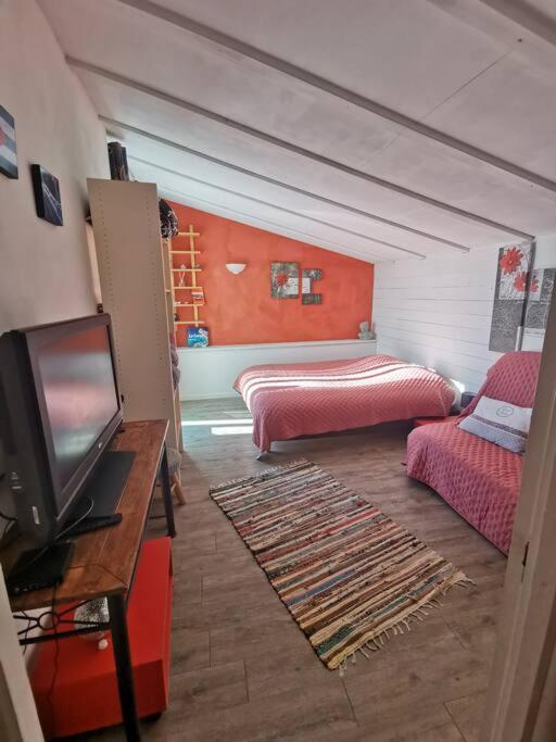 Entre Ventoux Et Luberon, Appartement Dans Maison. Malemort-du-Comtat Kültér fotó