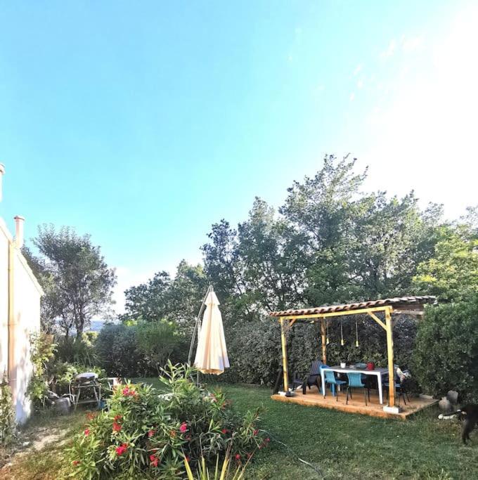Entre Ventoux Et Luberon, Appartement Dans Maison. Malemort-du-Comtat Kültér fotó